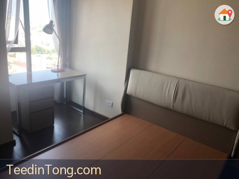 C Ekkamai Nice private clean 18th floor BTS Ekkamai