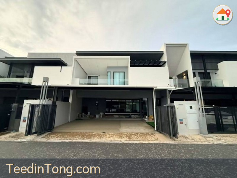 ให้เช่าบ้านเดี่ยว 2 ชั้น 225 ตรม. โครงการวีเว่ บางนา กม.7 Vive bangna km.7 ใกล้เมกะบางนา เพียง 150 เมตร