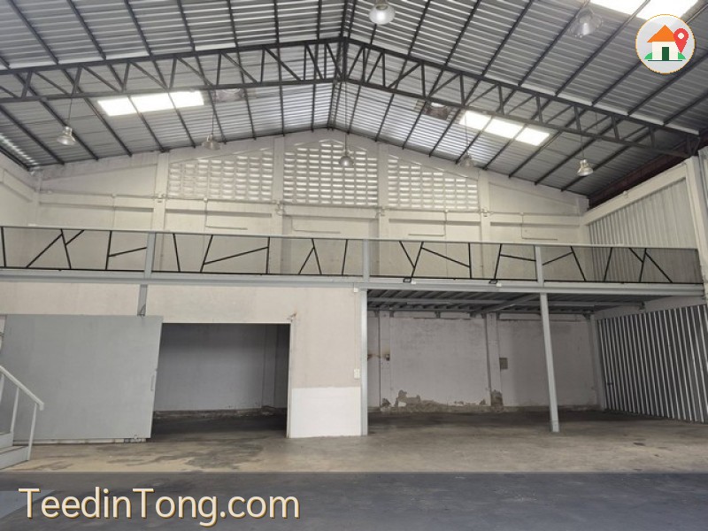 ให้เช่าโกดังเข้าออกได้หลายทาง บางนา-ตราด และเฉลิมพระเกียรติ สะดวกมาก  บางนา กม.5.5 บางพลี สมุทรปราการ