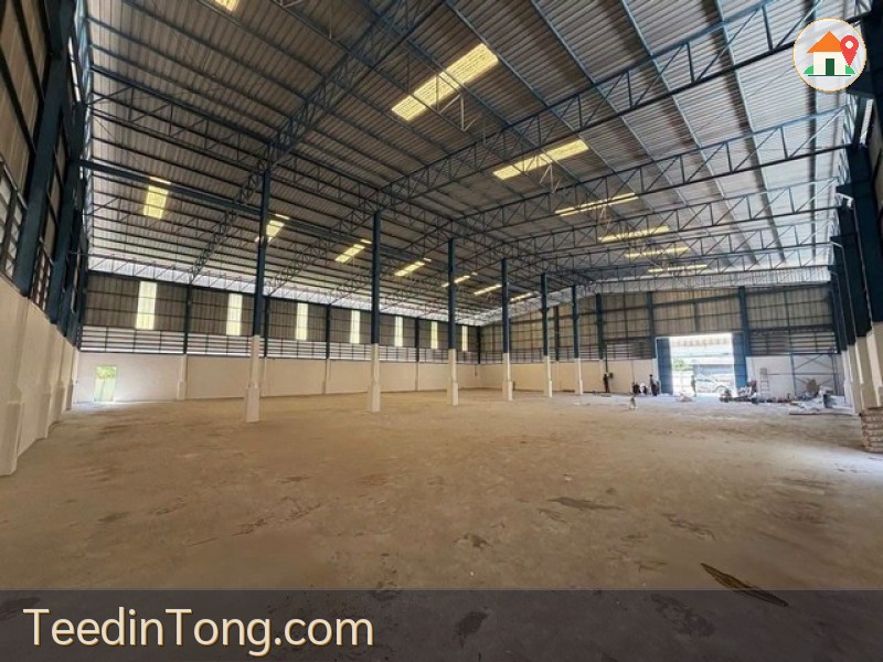 ให้เช่าโรงงานหลังเดี่ยว พื้นที่สีม่วง 1,050 ตร.ม. บนถนนเทพารักษ์ สมุทรปราการ