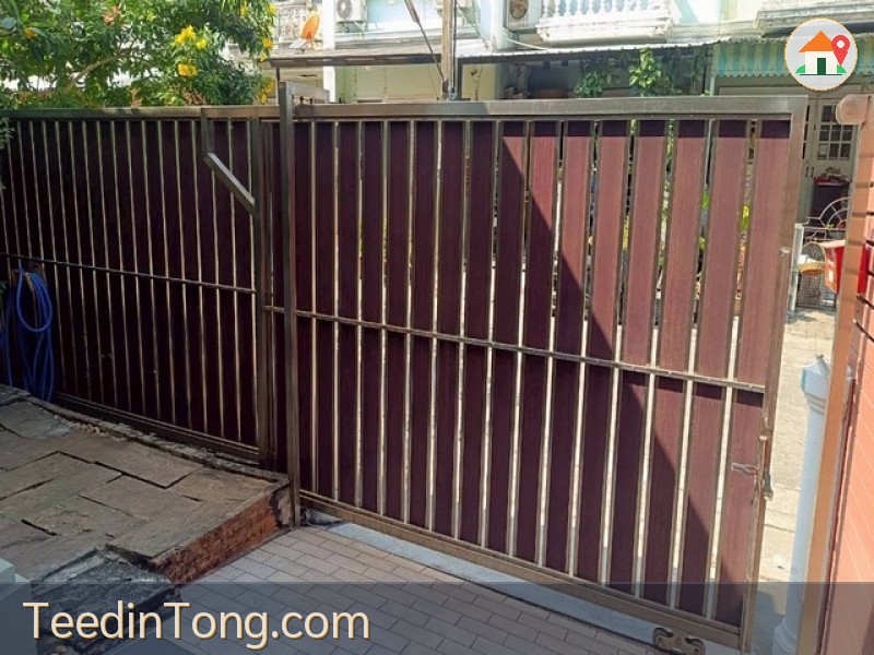 ให้เช่าทาวน์โฮม 2 ชั้น 4 ห้องนอน หมู่บ้านสุขุมวิทการ์เด้น ซิตี้ 2 ซอยสุขุมวิท 54 ใกล้ BTS อ่อนนุช