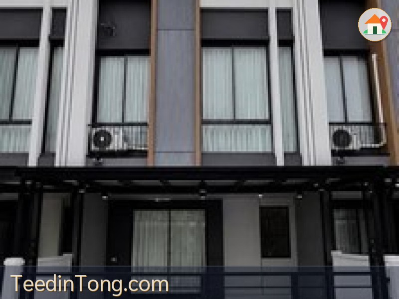 ให้เช่าทาวน์โฮม 2 ชั้น โครงการ พลีโน สุขุมวิท บางนา4 4 ห้องนอน 3 ห้องน้ำ 1 ห้องครัวต่อเติมระบบปิด 1 สวนหลังบ้าน  2 ที่จอดรถ