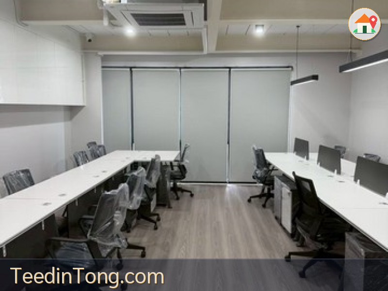โฮมออฟฟิศ 4.5 ชั้น พร้อมลิฟท์ส่วนตัว ตกแต่งพร้อมใฃ้งาน โครงการ เดอะ ไพรด์ พัฒนาการ 30