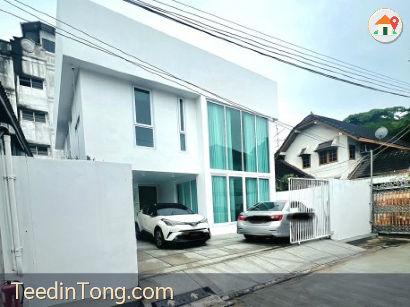 ขาย บ้านเดี่ยว 2 ชั้น ซอย รัชดา 32 บ้านรีโนเวทใหม่ Minimal style ตกแต่งพร้อมเข้าอยู่ ใกล้MRTลาดพร้าว 095-164-2956  AS