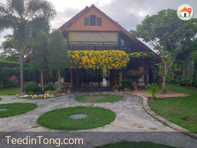 ขายบ้านเดี่ยว 2 ชั้น ทำเลทองขุนกระทิง ชุมพร พื้นที่กว้าง 200 ตร.ว. วิวเขา บรรยากาศส่วนตัว