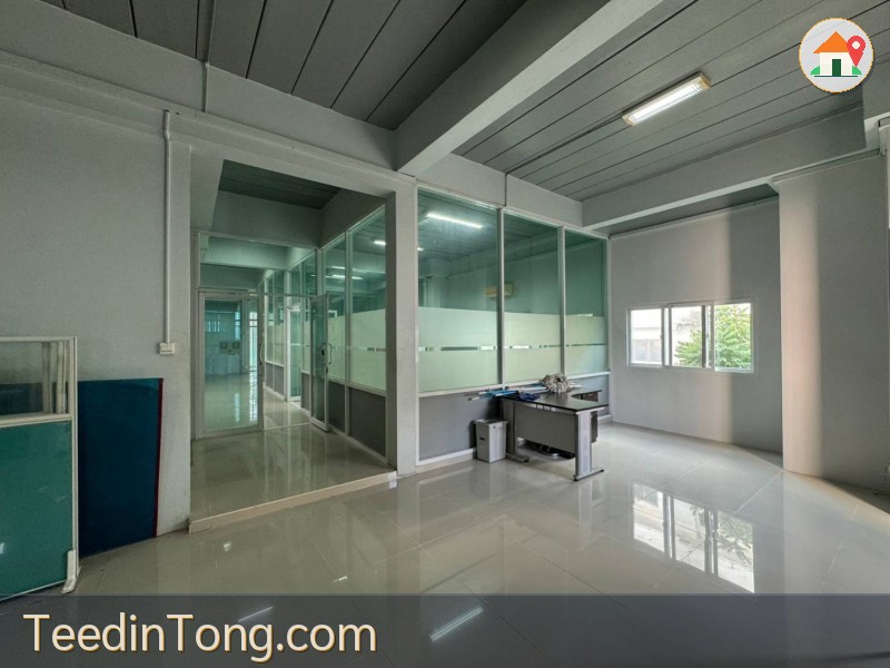 ขาย–เช่า โฮมออฟฟิศ 3 ชั้น นิคมอมตะนคร ชลบุรี พร้อมอุปกรณ์สำนักงานครบครัน จอดรถได้จุใจกว่า 15 คัน