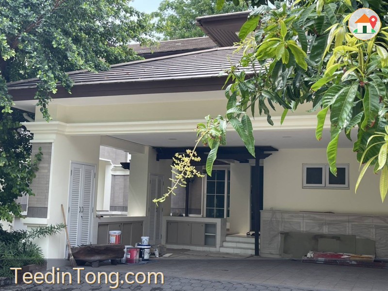 ขายให้เช่าบ้านเดี่ยว 8/8 ขายและให้เช่าหมู่บ้านลดาวัลย์ รามอินทรา เป็นหลังไข่แดง อยู่ตรงกลาง สวยที่สุดในโครงการลดาวัลย์ รามอินทรา