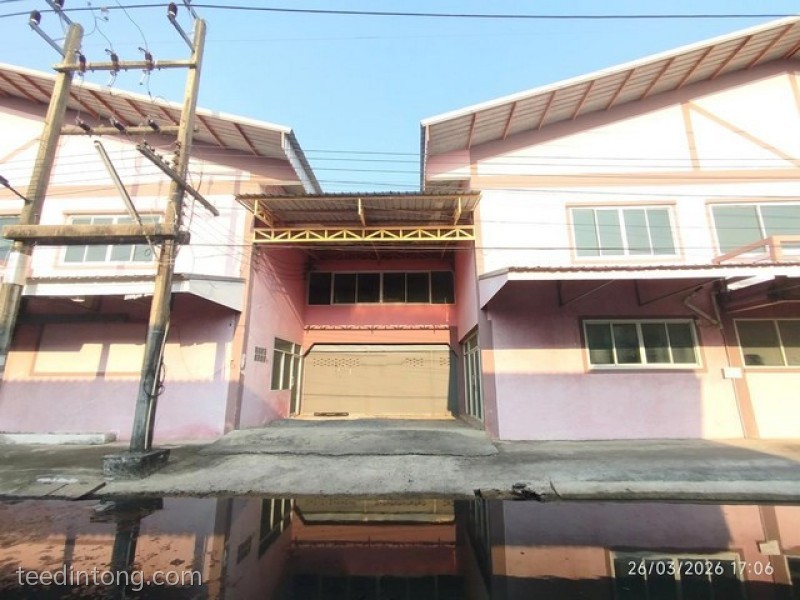 ขายโรงงาน 2 ชั้น พื้นที่ใช้สอย 3,270 ตร.ม. ซอยลำลูกกา 51 ต.ลาดสวาย อ.ลำลูกกา จ.ปทุมธานี
