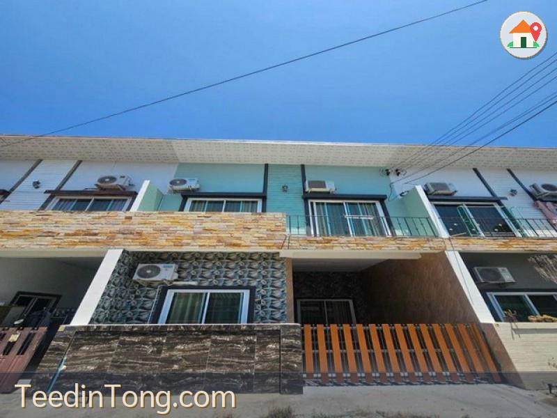 ขายทาวน์เฮ้าส์ 2 ชั้นรีโนเวทใหม่ ซอยวังหิน ศรีราชา ใกล้เซ็นทรัล TP-H2554
