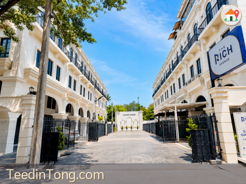 ขายโฮมออฟฟิศ 3.5 ชั้น The Rich Avenue ดำรงรักษ์ ทำเลทองย่านการค้าใจกลางกรุงเทพฯ