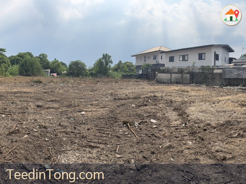 ขายที่ดินทำเลทองติดบึงน้ำ ขนาด 1 ไร่ 22 ตรว. ในหมู่บ้านเศรษฐกิจ ย่านพุทธมณฑล สาย 3 (ซอยนครลุง 8)