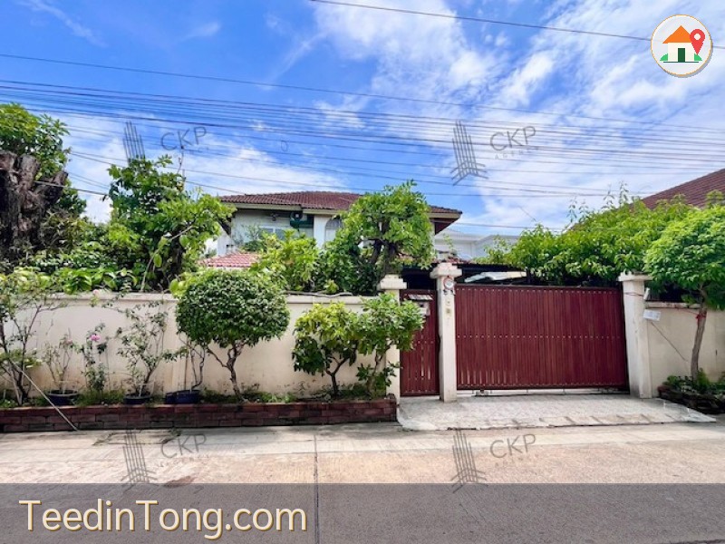 L260155 | ขายบ้านเดี่ยว 2 ชั้น ป.ผาสุข ทำเลบรมราชชนนี–พุทธมณฑลสาย 2 ฟังก์ชันครบ เดินทางสะดวก และอยู่ใกล้สิ่งอำนวยความสะดวกครบ