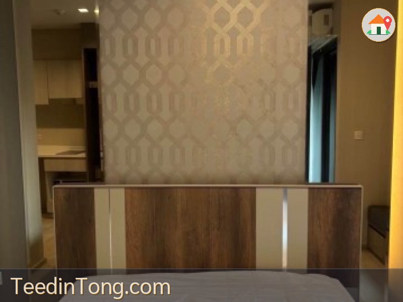 Life One Wireless Private Convenient 4th Floor BTS PloenChit