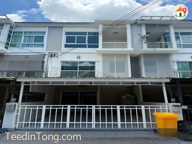 รหัสC7320 บ้านพร้อมเข้าอยู่ได้เลย  ให้เช่าทาวน์โฮม 3 ชั้น โครงการเมโทร พระราม 9 ตกแต่งพร้อมอยู่