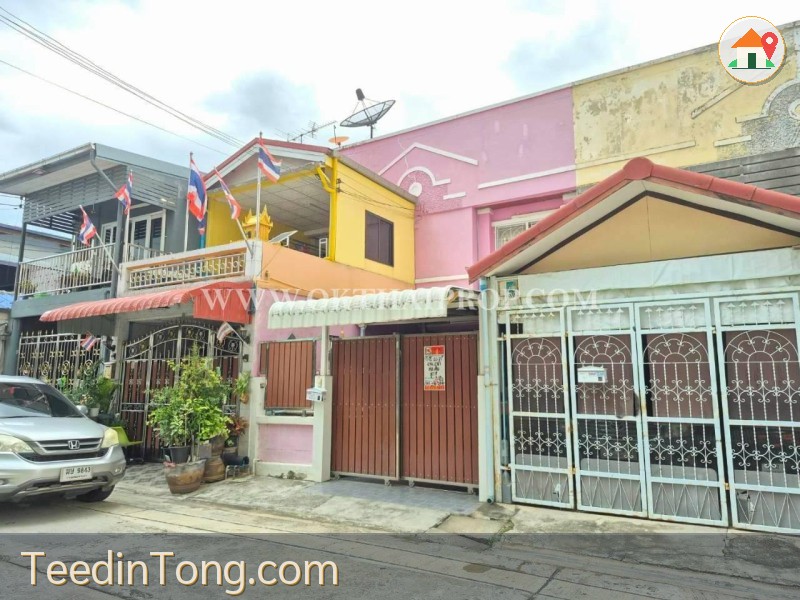 ทาวน์เฮ้าส์ หมู่บ้านนครทองปาร์ควิว3 อ.บางบัวทอง จ.นนทบุรี